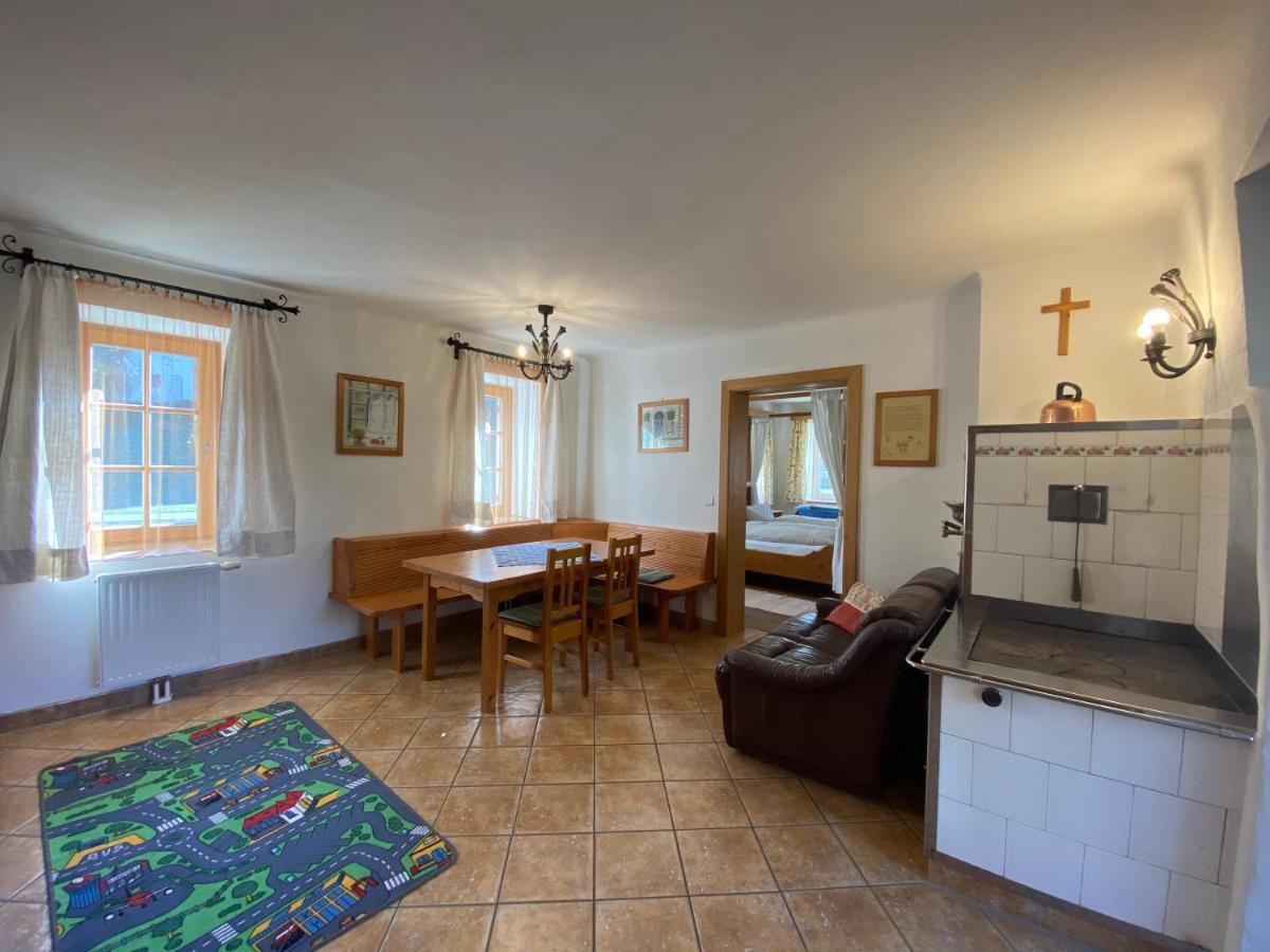 Kuerbishof Gartner Villa Fehring Buitenkant foto