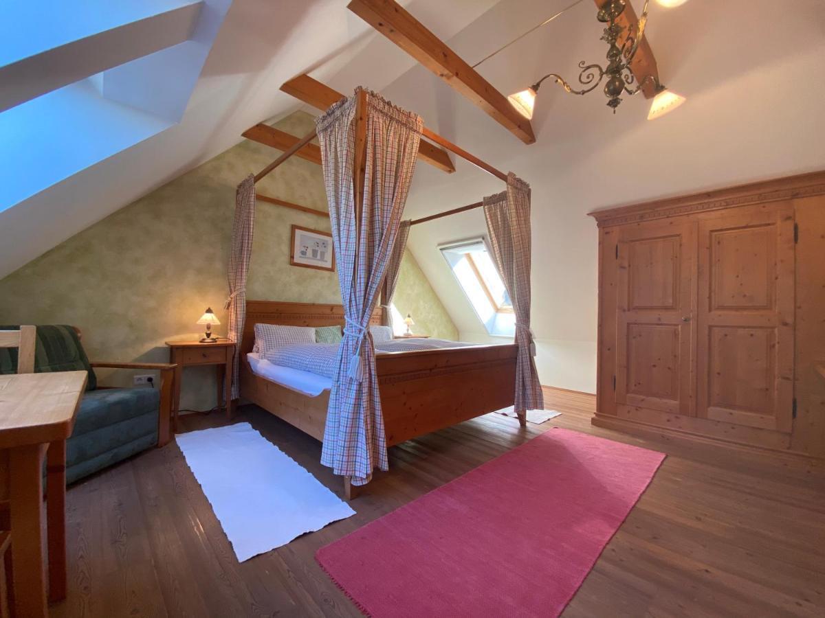 Kuerbishof Gartner Villa Fehring Buitenkant foto