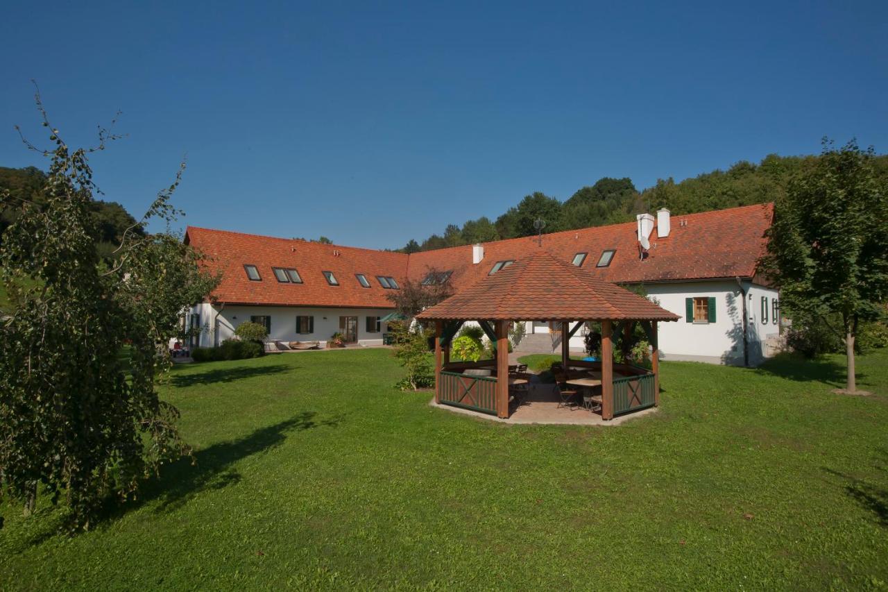 Kuerbishof Gartner Villa Fehring Buitenkant foto