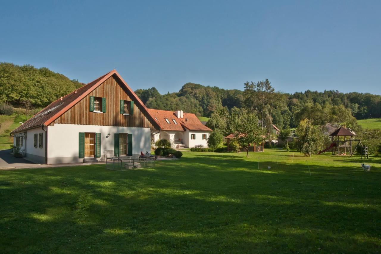 Kuerbishof Gartner Villa Fehring Buitenkant foto